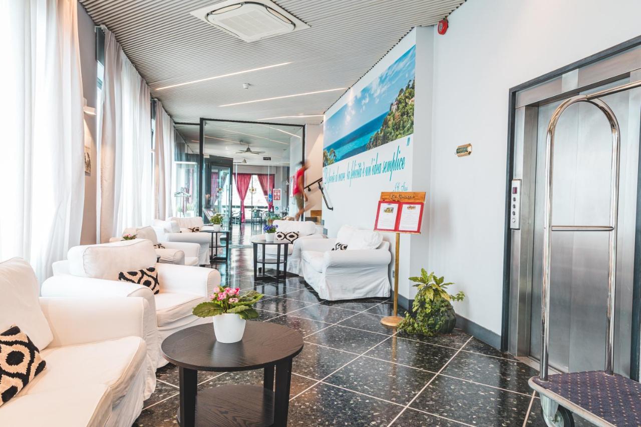 Hotel Santa Maria Chiavari Εξωτερικό φωτογραφία
