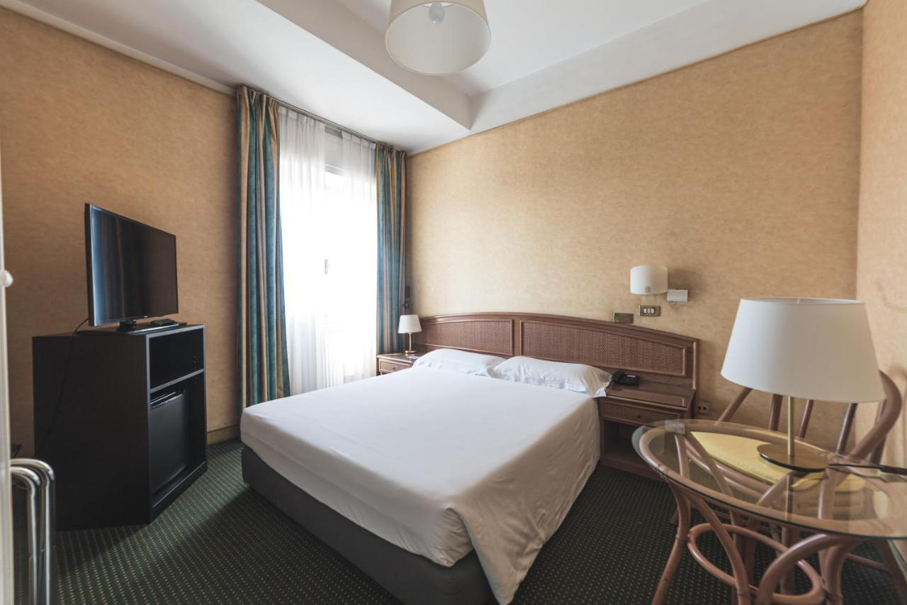 Hotel Santa Maria Chiavari Εξωτερικό φωτογραφία