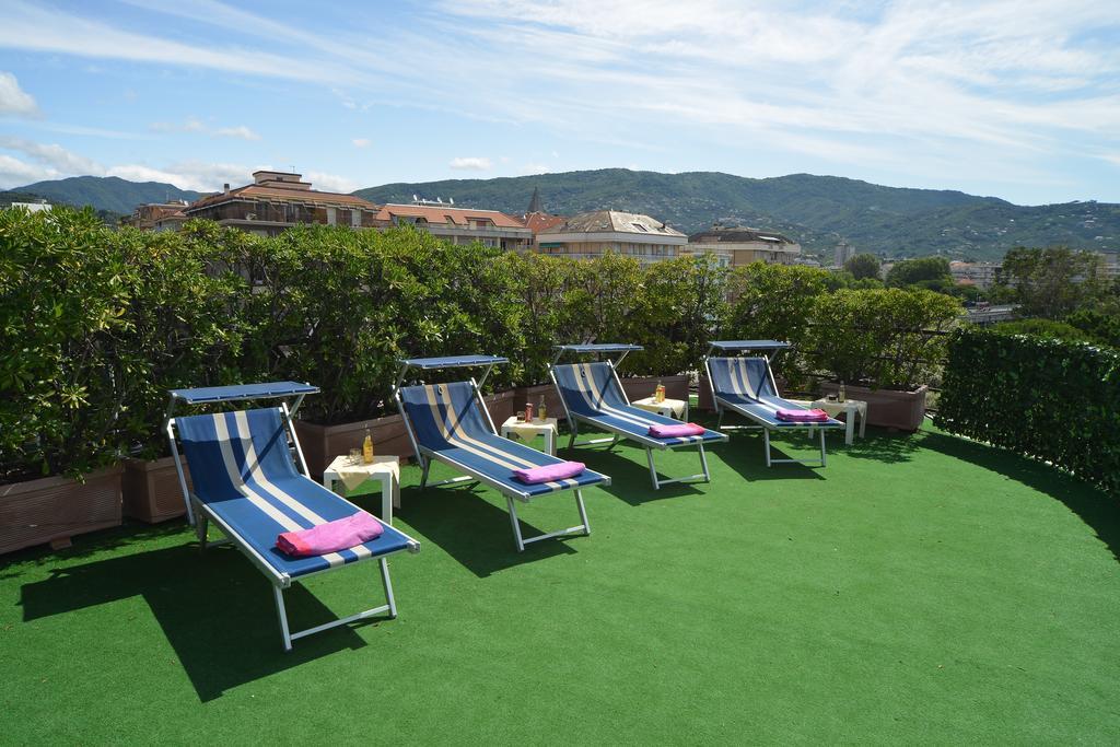 Hotel Santa Maria Chiavari Εξωτερικό φωτογραφία