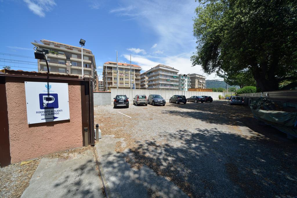 Hotel Santa Maria Chiavari Εξωτερικό φωτογραφία