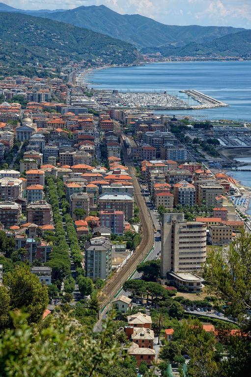 Hotel Santa Maria Chiavari Εξωτερικό φωτογραφία